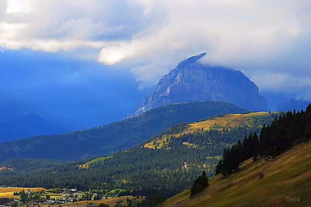 IMG_4628 crowsnest pass mountain hill clouds 2