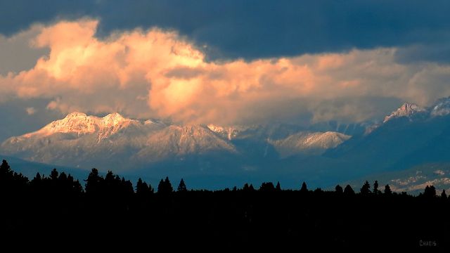 Mountains from Wycliffe colour ch IMG_9061