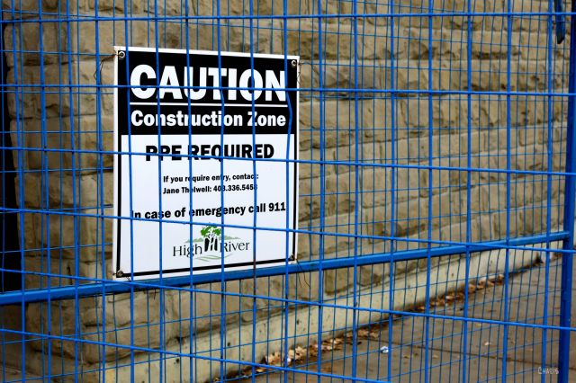 wire fence blue highriver ch IMG_8653