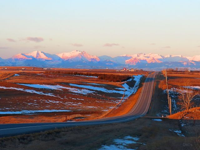 mountains-road-near-high-river-img_6434