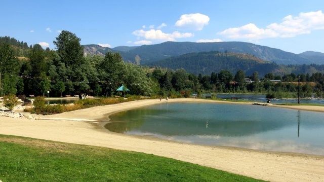 castlegar ponds 2 IMG_0065