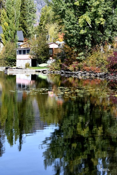 Munro cabins autumn reflection ch rs DSC_0382