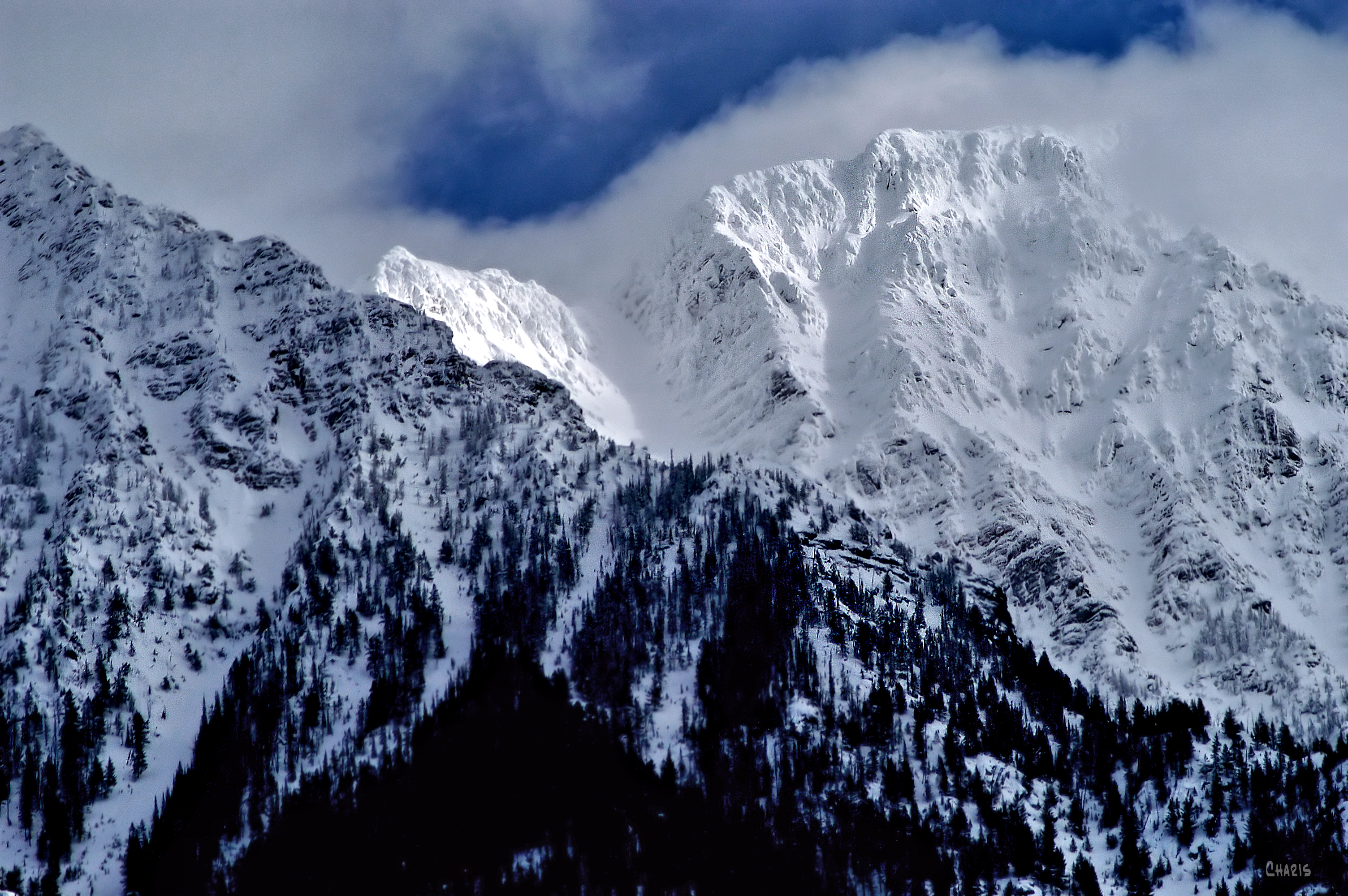 mountains sun snow contrast ch DSC_0153